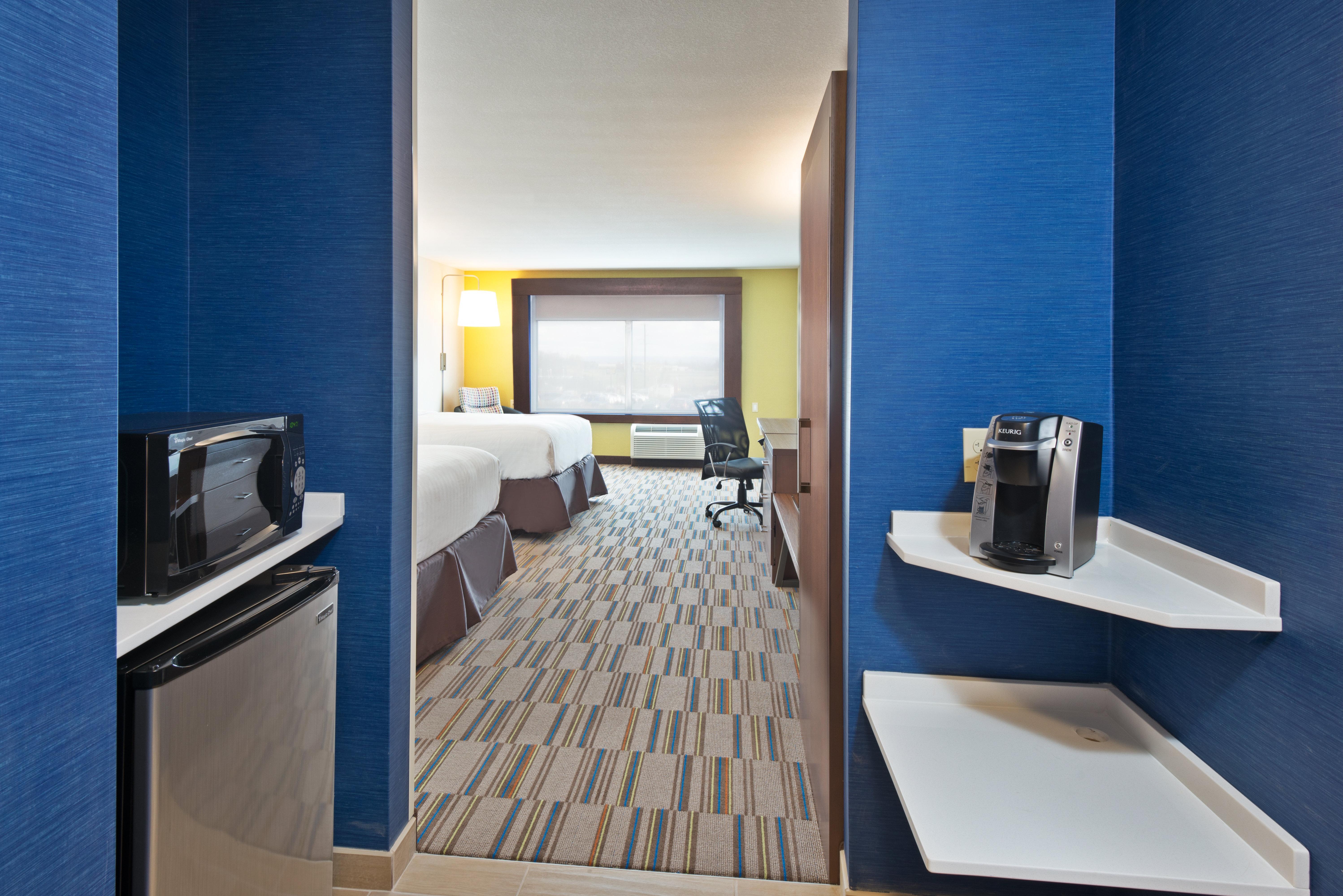 Holiday Inn Express & Suites Uniontown By Ihg Εξωτερικό φωτογραφία